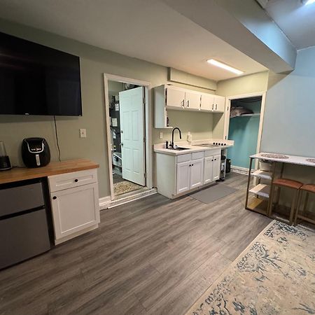 20Min To International Airport! 10Min To Pnc Music! Wifi Apartment Шарлът Екстериор снимка